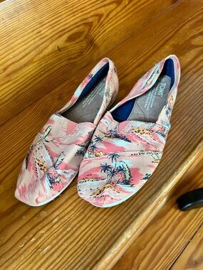 TOMS Pink Tropical Print Canvas Slip-Ons
